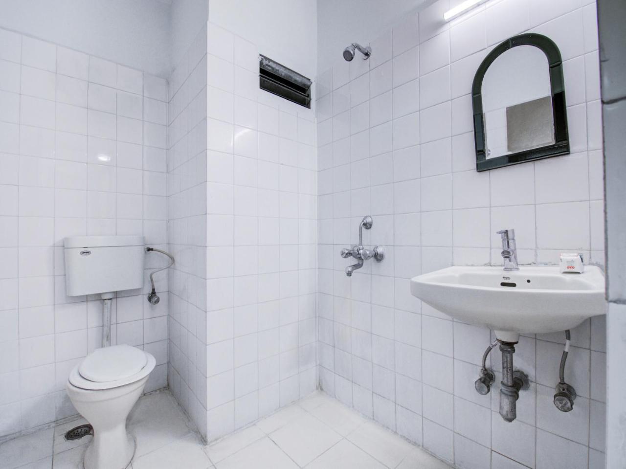 Hotel Golden Gates Bengaluru Zewnętrze zdjęcie